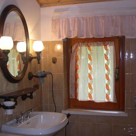 Mansarda In Montagna Абетоне